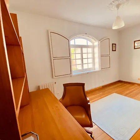 Alameda House Villa *