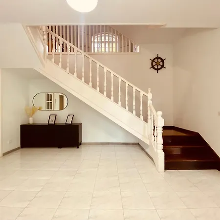 Alameda House