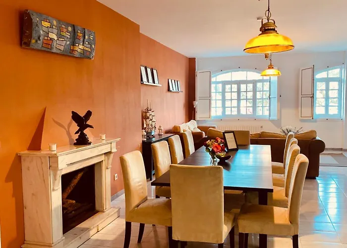 ヴィラ Alameda House